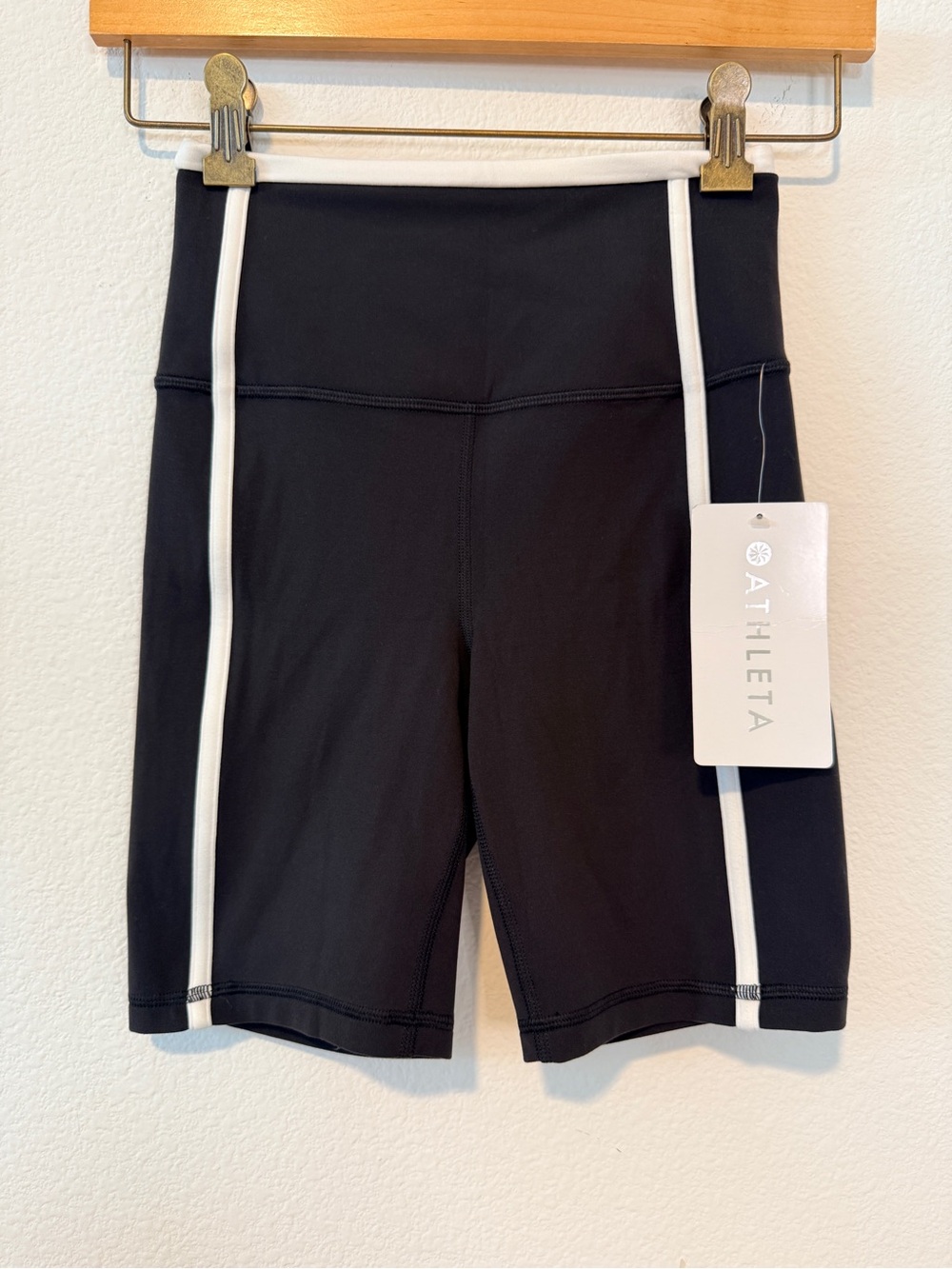 Athleta Elation Black High-Rise 7” Biker Shorts with White Tipped XXS